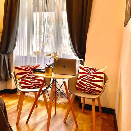 Amazing 1 Room Condo Warszawa Center, Sauna Екстер'єр фото
